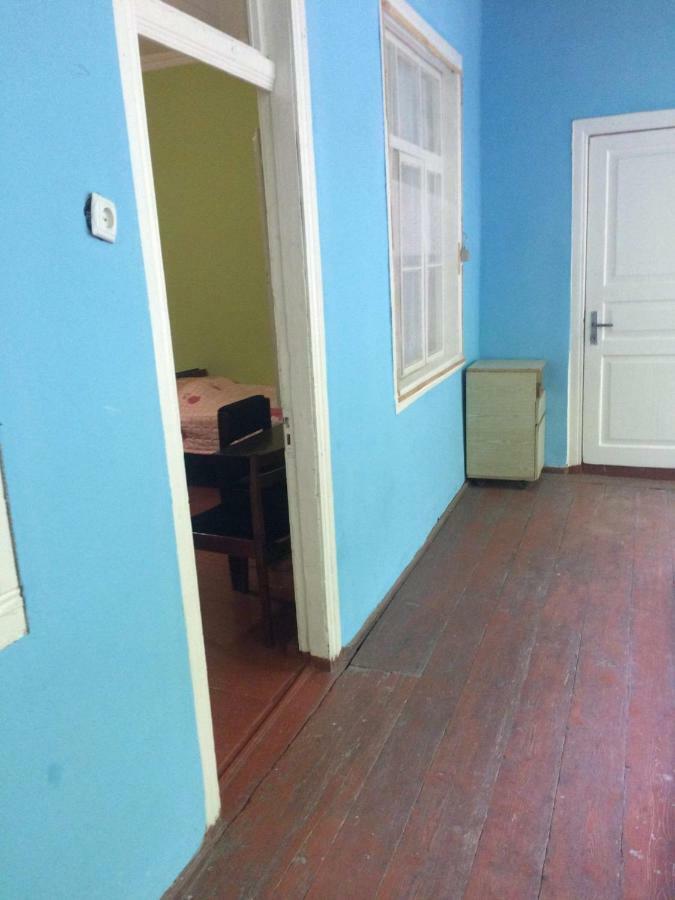 Guesthouse Malkhazi Borjomi Exteriör bild
